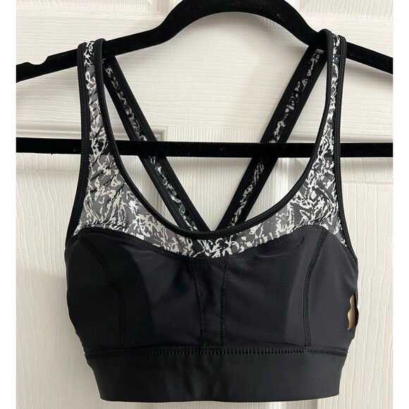 Lululemon Workout to Water Tank Sports Bra Swim SIZE 4 - Picture 11 of 12